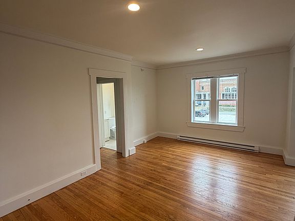 2nd image of 413 Euclid Ave #203