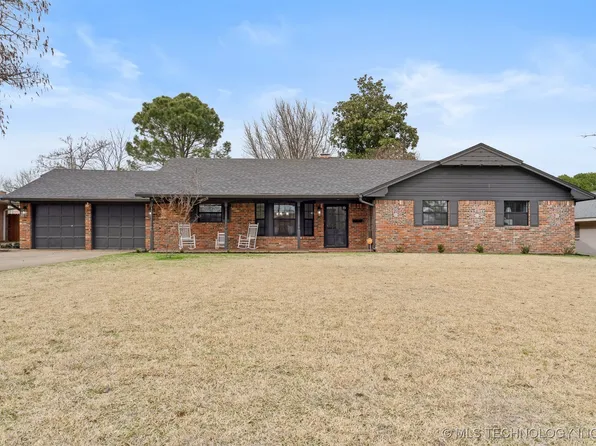 2010 W Locust St, Durant, OK 74701