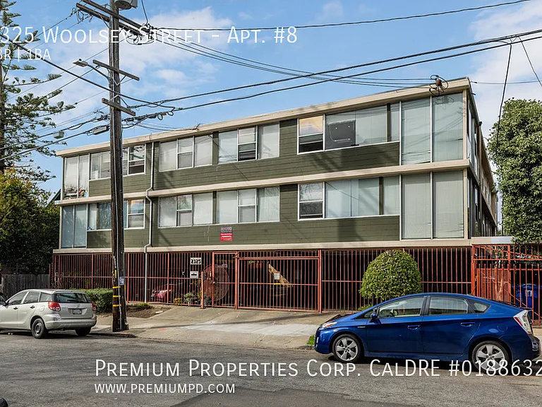 2325 Woolsey St — Photo 3