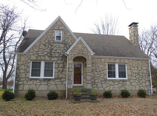 2008 Tanner Bridge Rd, Jefferson City, MO 65101