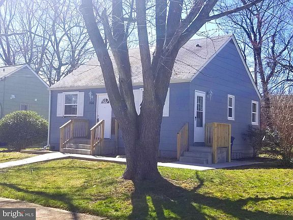 2nd image of 166 W Deen Ave
