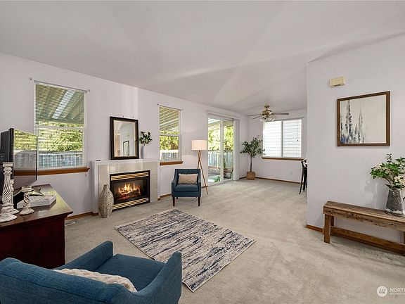 2nd image of 11335 3rd Avenue Ct E