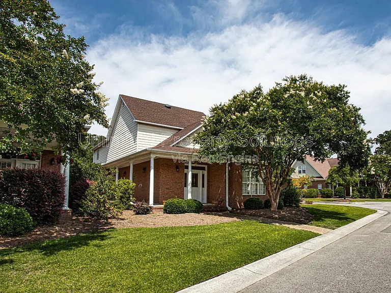 1500 W Morning Dove Cir — Photo 1