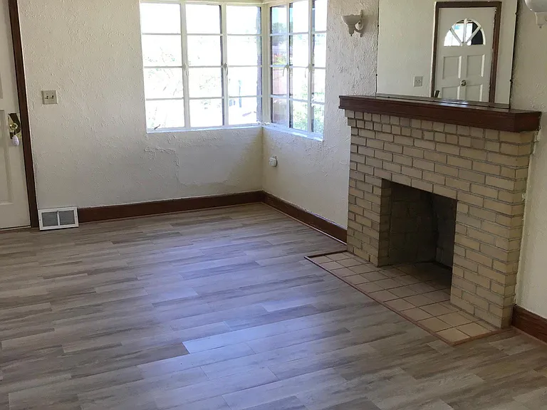 807 Potomac Ave — Photo 8