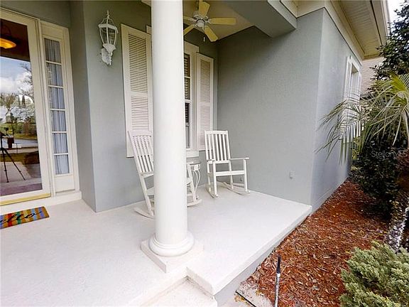 4th image of 318 W Lake Victoria Cir