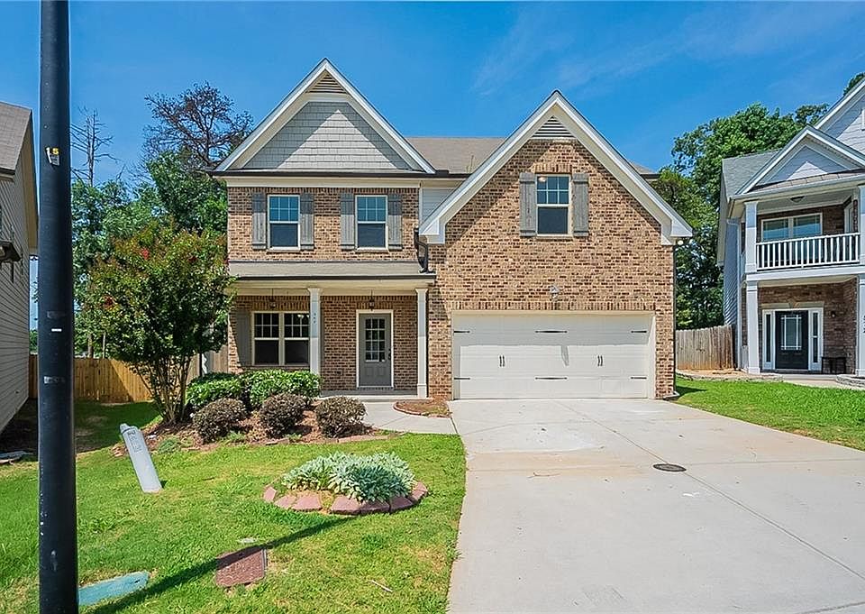 1st image of 562 Lynnfield Dr