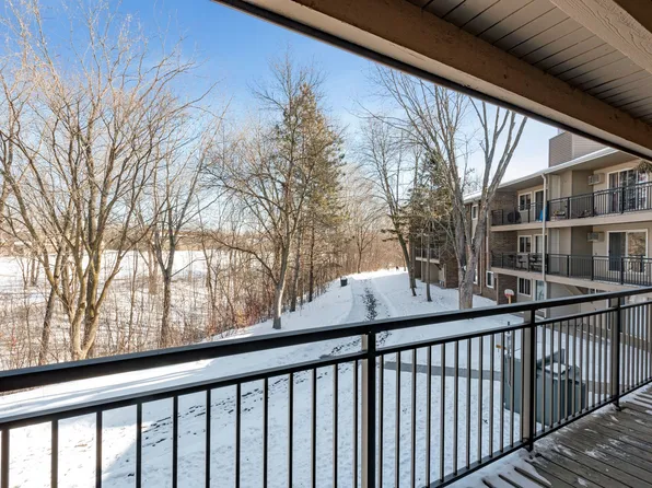 Summer Creek Apartments, 3900 Plymouth Blvd #3900214, Minneapolis, MN 55446