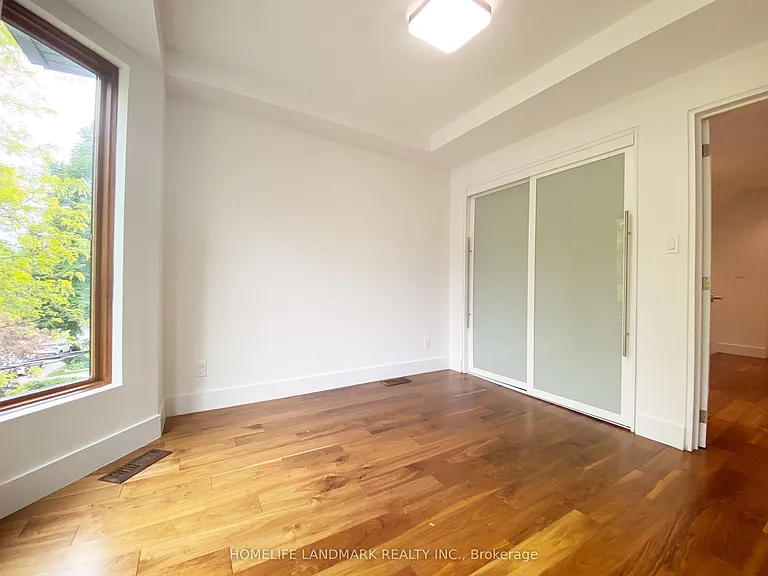 32 Elmer Ave — Photo 18