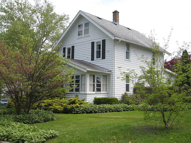 1st image of 249 Highland Blvd
