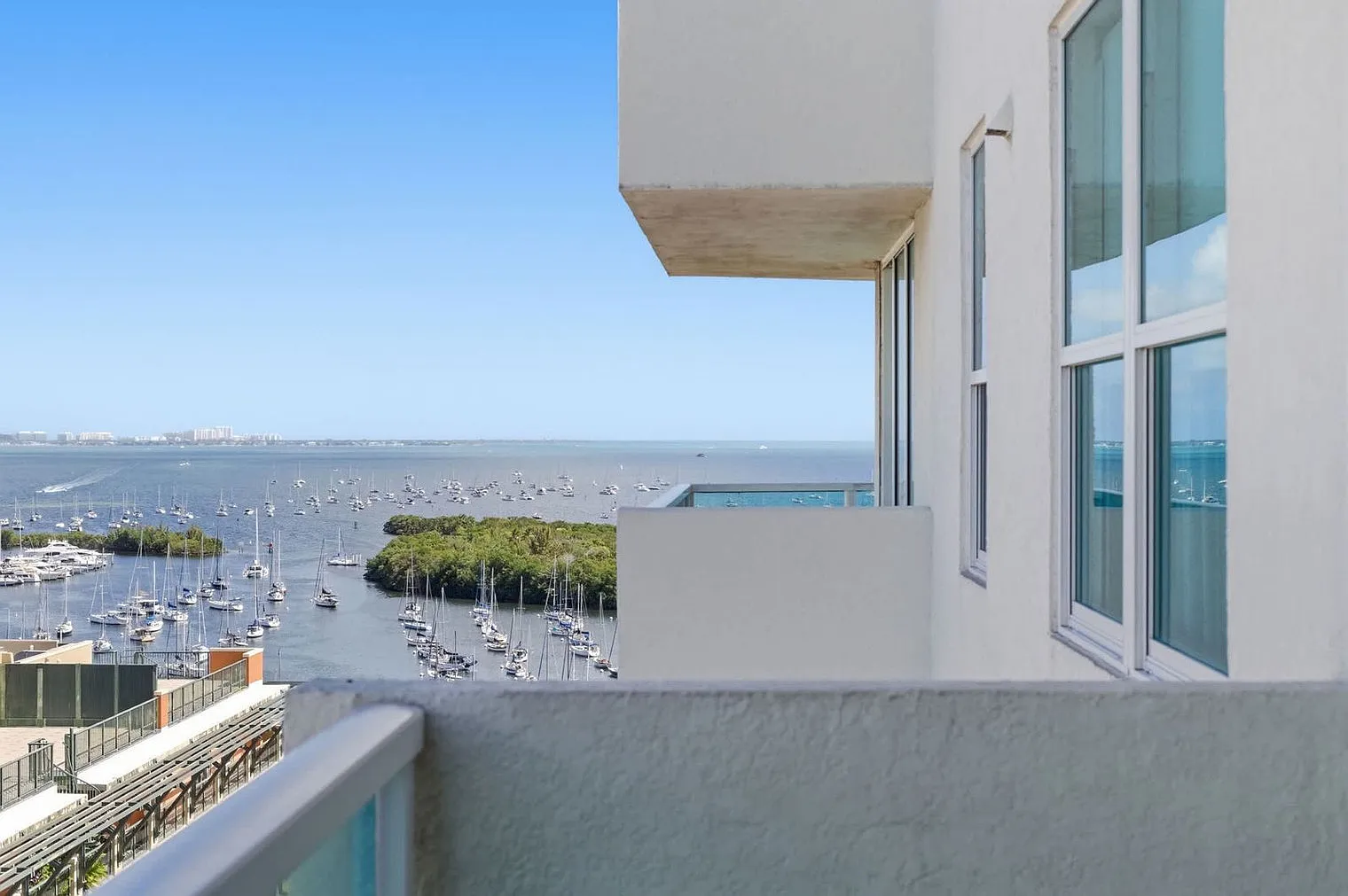 Studio, 1.0 bath, 398 sqft, $6,232 — Photo 3