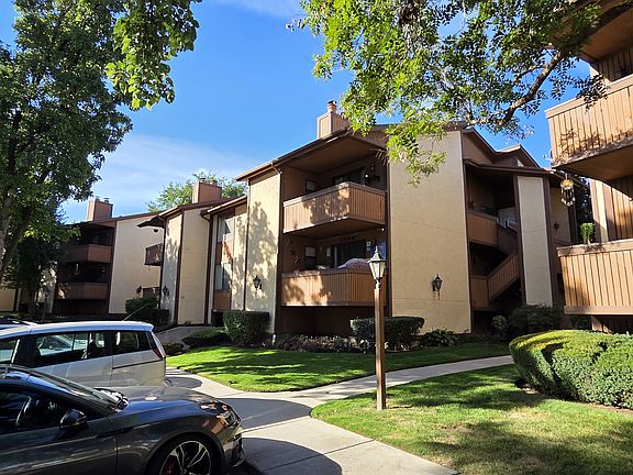 2nd image of 6858 S Countrywoods Cir #F
