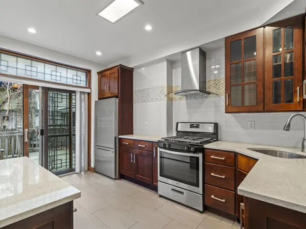 44 Decatur Street image 5 of 21