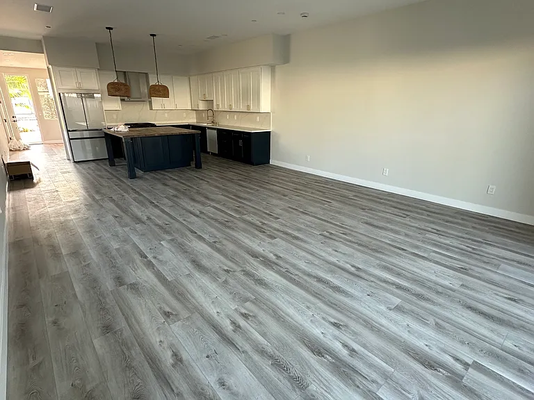 178 Dahlia Ave — Photo 3