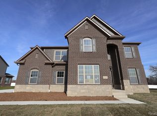 12147 Moore Ln, Washington, MI 48094