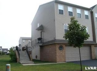 6518 Pioneer Dr, Macungie, PA 18062