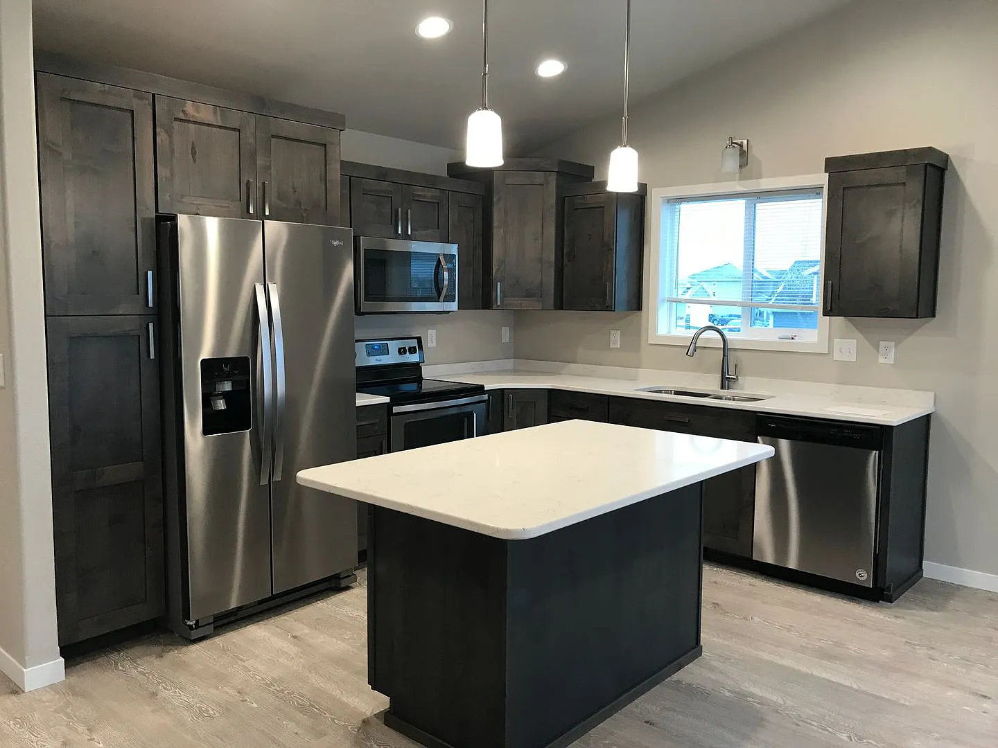 3 Bed 2 Bath Twin Home — Photo 3