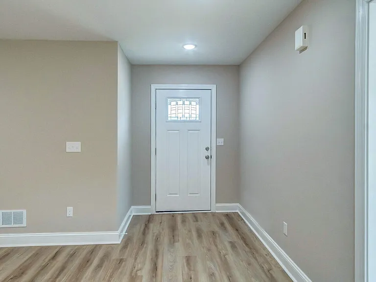 182 Garden Gate Dr — Photo 6