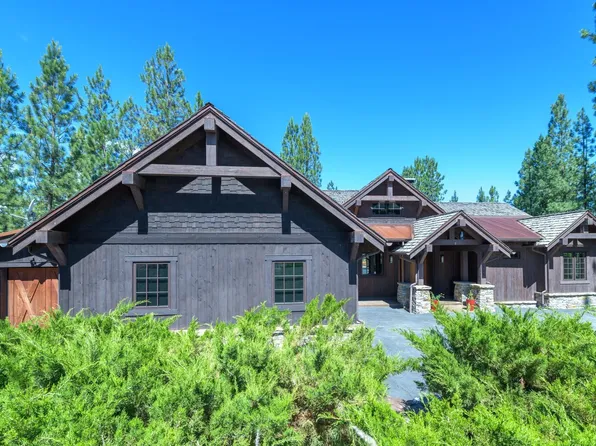125 Wilderness Lodge Rd, Eureka, MT 59917
