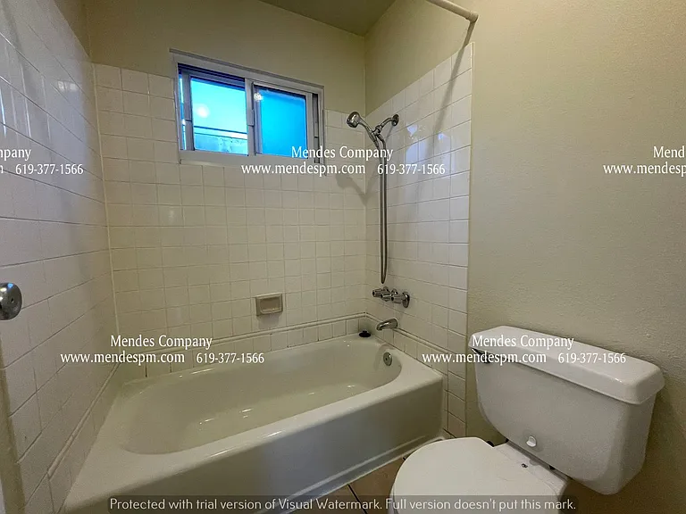 2238 Famosa Blvd #12 — Photo 8