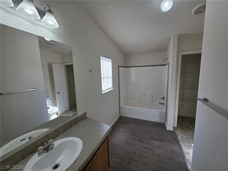 3560 Estes Park Dr — Photo 36