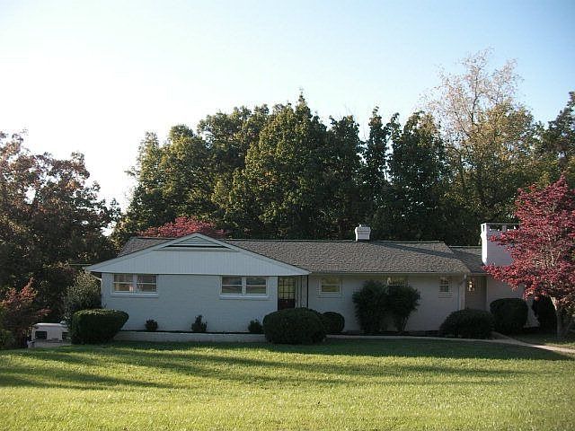 1st image of 1114 Knollwood Pl