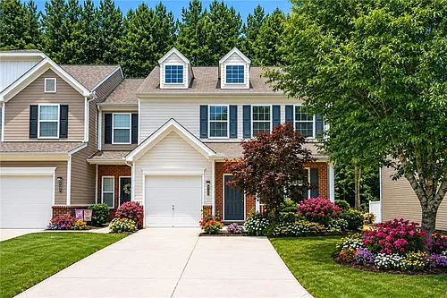 559 Windstone Trl Photo 1