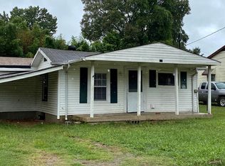 207 Madison Ave, Sheffield, AL 35660