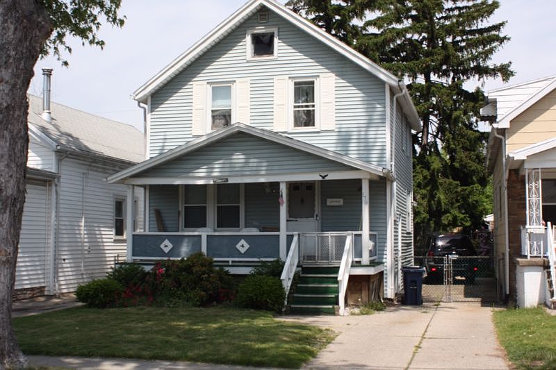 2nd image of 170 Bickford Ave