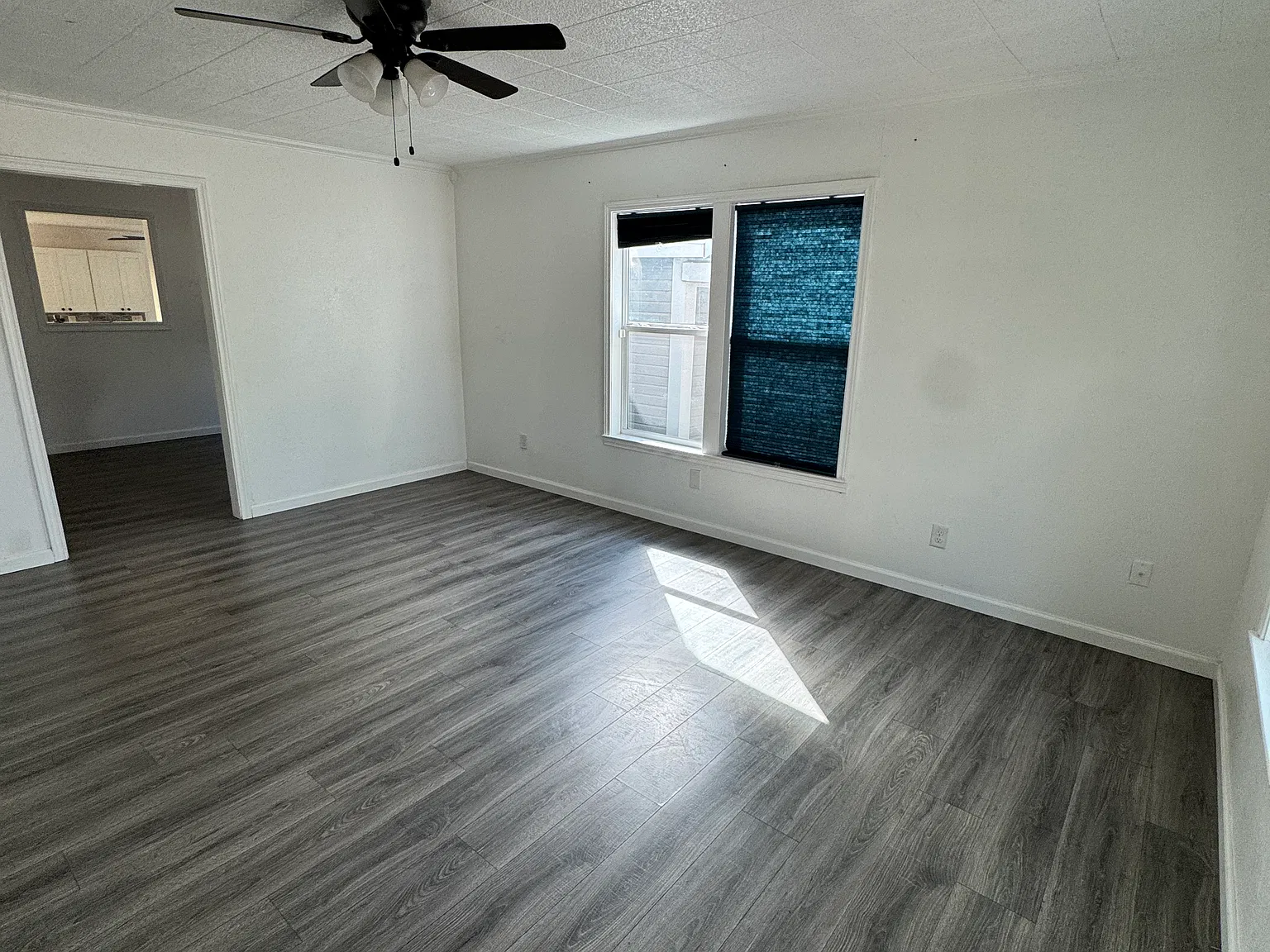 4 bed, 1418 sqft, $1,695 — Photo 2