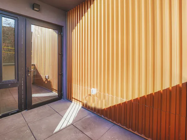 138-25 Barclay Avenue image 11 of 20