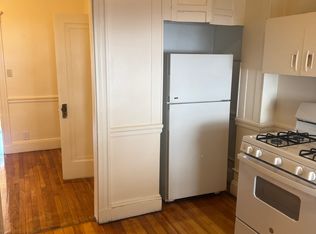 332 Salem St APT 5, Malden, MA 02148