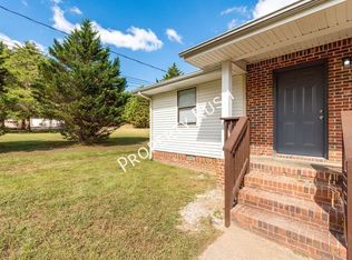 718 Salem Rd #A, Rossville, GA 30741