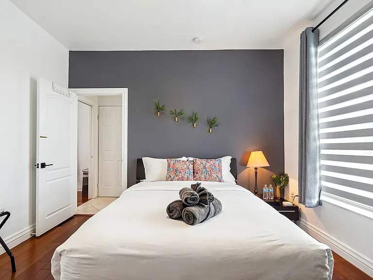 7350 SW 31st St — Photo 32