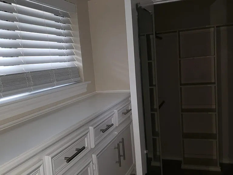 3016 Overton Park Dr W — Photo 22