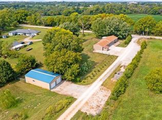 20710 Wildcat Ln, Spring Hill, KS 66083