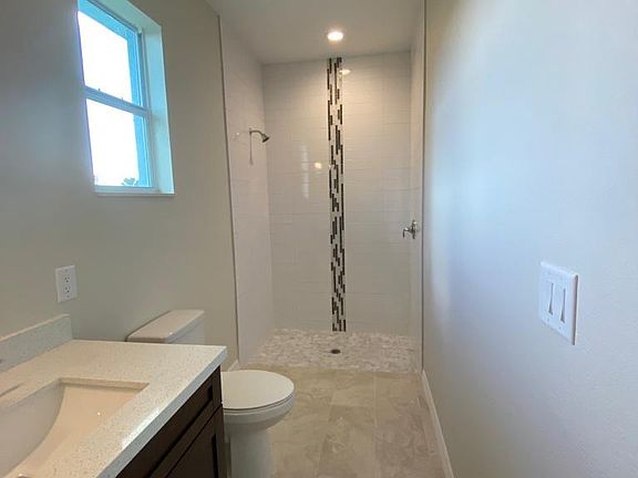 4th image of 736 Gretchen Ave S #736/738