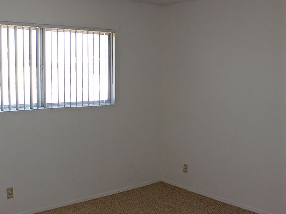5th image of 3449 Florrie Ave