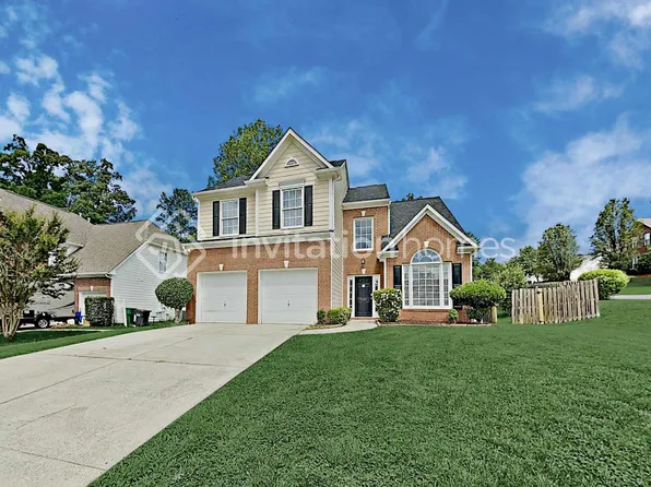 3131 Arklow Rd, Charlotte, NC 28269