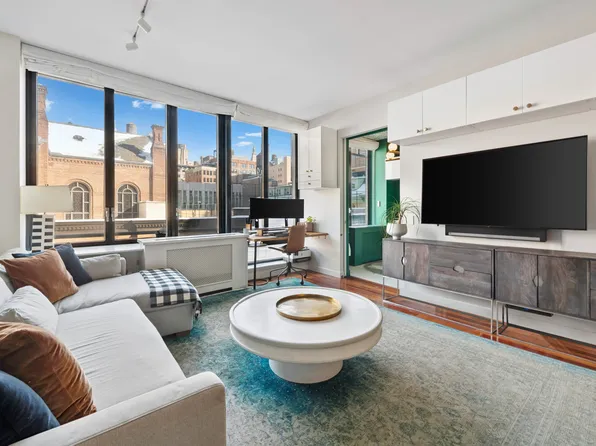 50 West 15th Street image 1 of 11