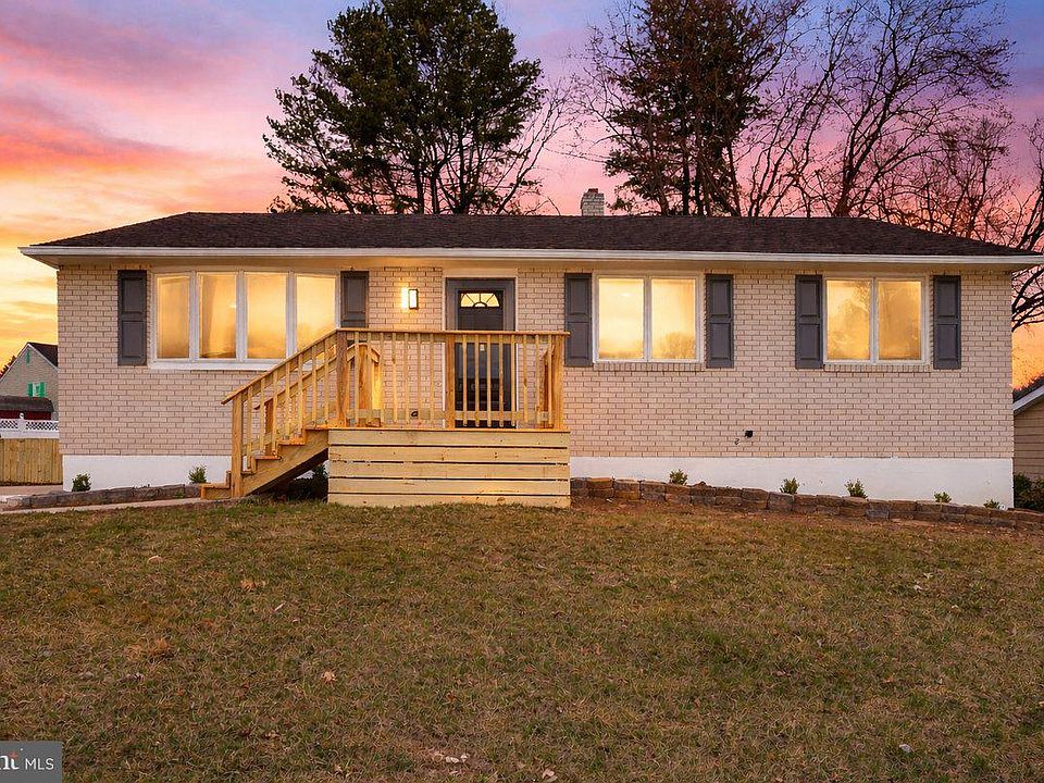 1st image of 24 Vansant Rd