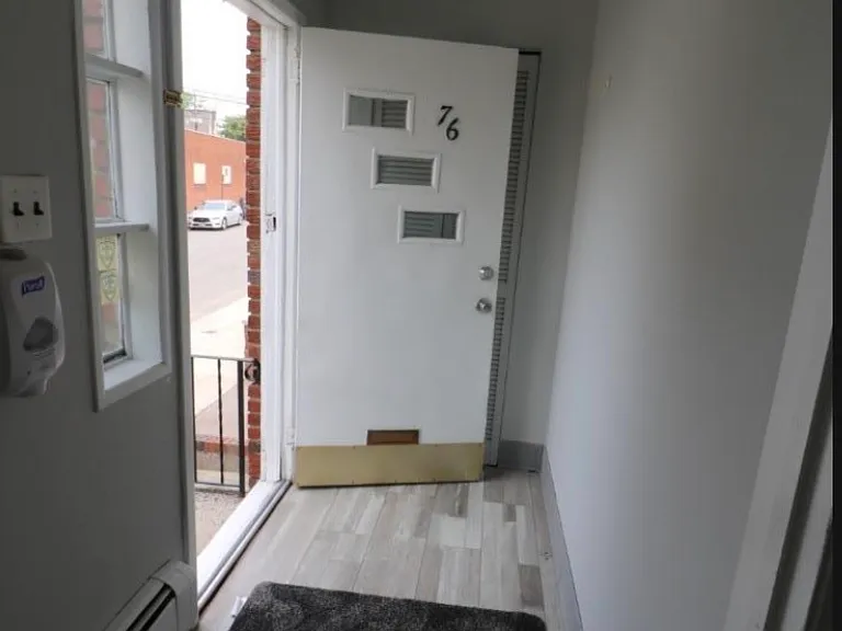 76 Clinton St — Photo 2