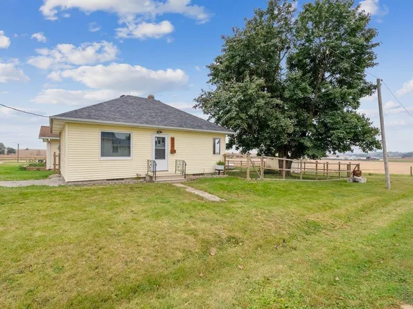 326 Walnut St, Clutier, IA 52217