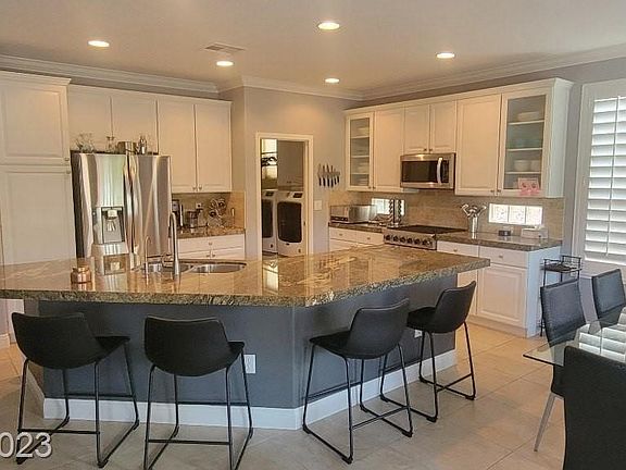 5th image of 4237 Pacifico Ln