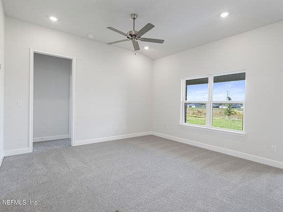 3rd image of 3327 MEADOW RIDGE Place