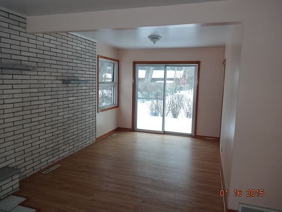 5th image of 815 Brown Ave