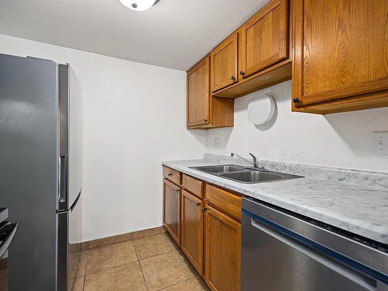 Forest Hills Apartments — Photo 29