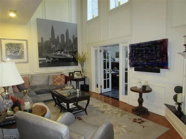 1125 Washington St, Hoboken, NJ 07030