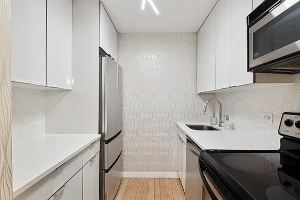 Sold by Corcoran | media 8