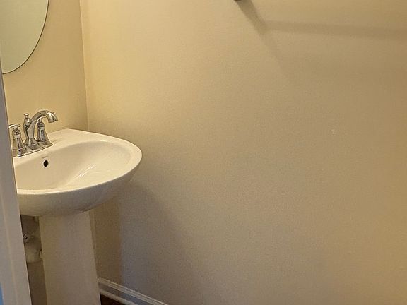 1/2 bath on 1st level