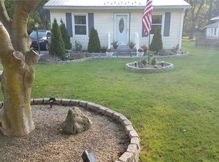 1326 Harper Dr, Erie, PA 16505